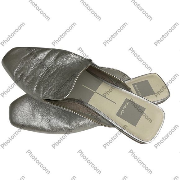 DOLCE VITA silver leather slip on in size 81/2 - Picture 3 of 6